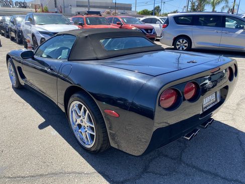 Used 2001 Chevrolet Corvette Convertible w/ Preferred Equipment Group2 RWD image 11