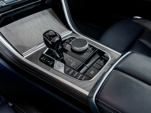 Used 2023 BMW M850i xDrive Convertible image 33