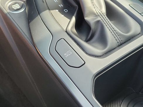 Used 2025 Kia K4 FWD image 32