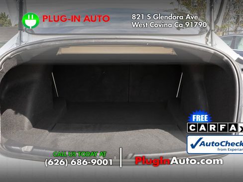 Used 2018 Tesla Model 3 Performance image 14