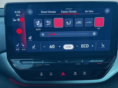 Used 2023 Volkswagen ID.4 Pro S image 23