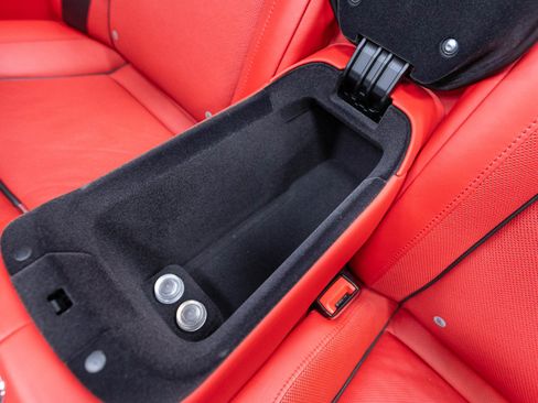 Used 2017 Rolls-Royce Dawn RWD image 30