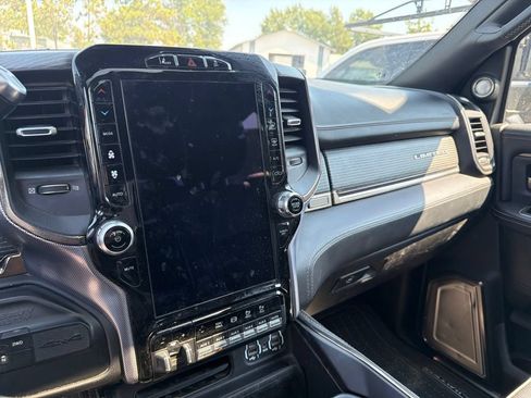 Used 2020 RAM 2500 Limited AWD/4WD image 13