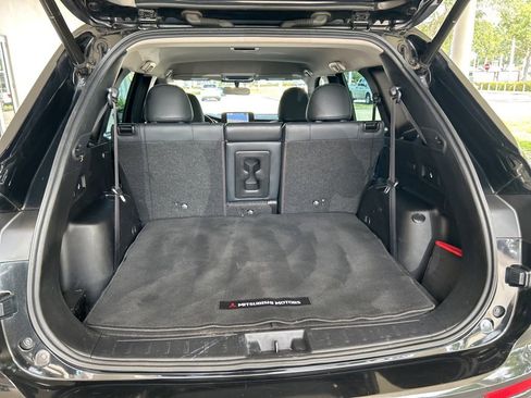 Used 2023 Mitsubishi Outlander SE FWD image 34