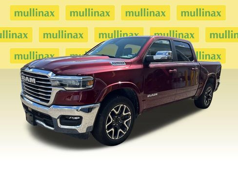 Used 2026 RAM 1500 Laramie AWD/4WD image 6