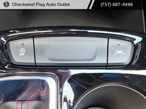 Used 2025 Chevrolet Trax RS w/ Driver Confidence Package FWD image 22