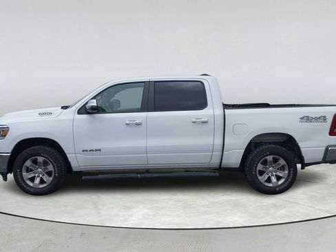 Used 2023 RAM 1500 Laramie AWD/4WD image 4