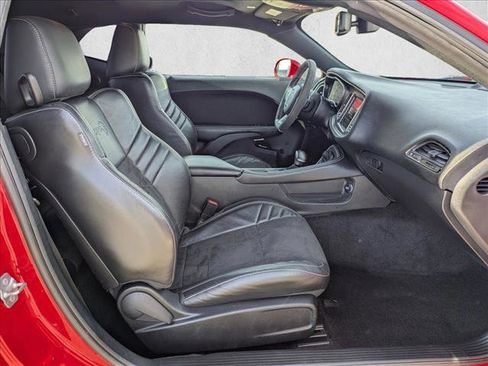 Used 2019 Dodge Challenger SRT Hellcat Redeye image 20