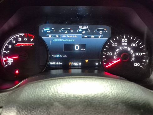 Used 2017 Ford F150 Lariat w/ Equipment Group 502A Luxury AWD/4WD image 14