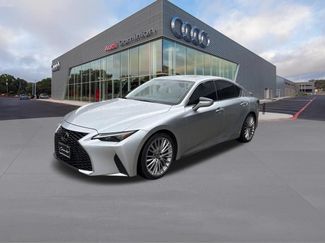 Used 2023 Lexus IS 300 w/ Premium Package RWD video 1