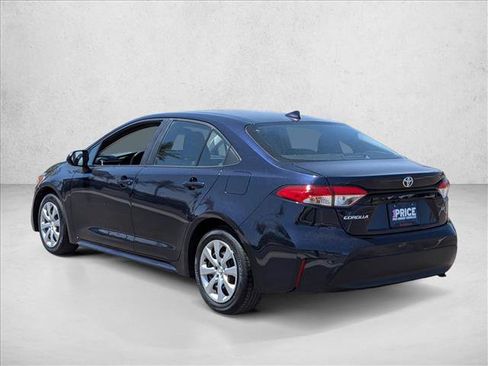 Used 2023 Toyota Corolla LE FWD image 8