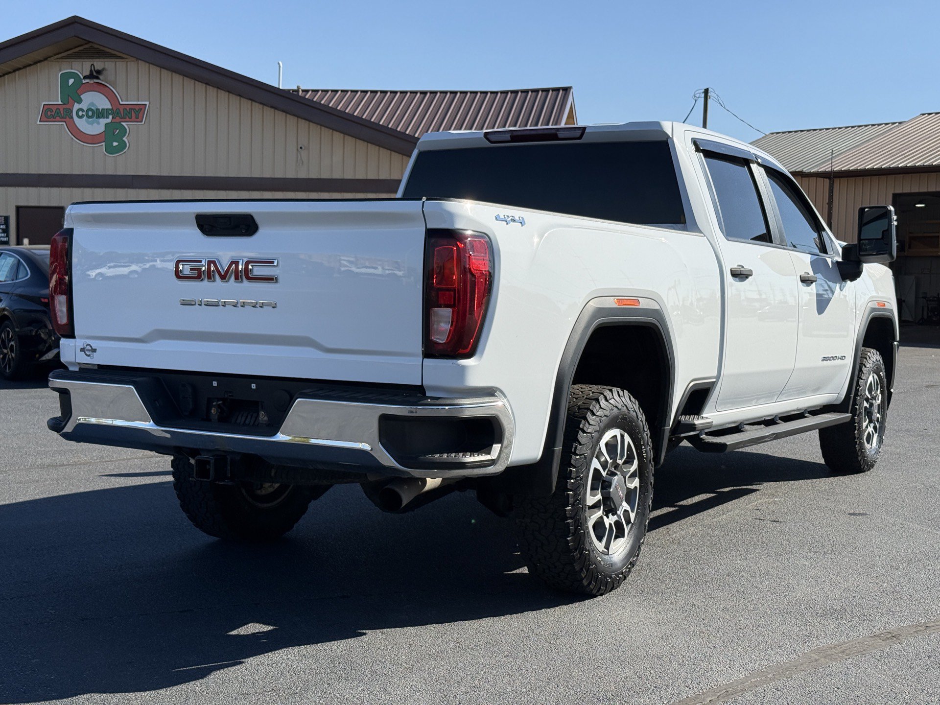 Used 2023 GMC Sierra 3500 Pro w/ Convenience Package AWD/4WD image 8