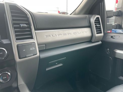 Used 2021 Ford F250 Lariat w/ Lariat Value Package image 51