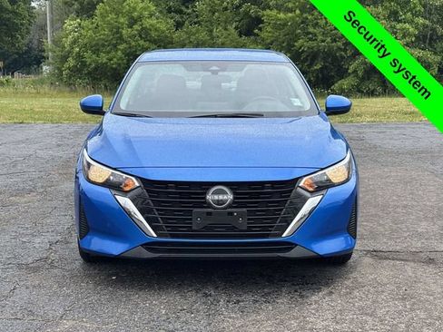 Used 2024 Nissan Sentra SV FWD image 29
