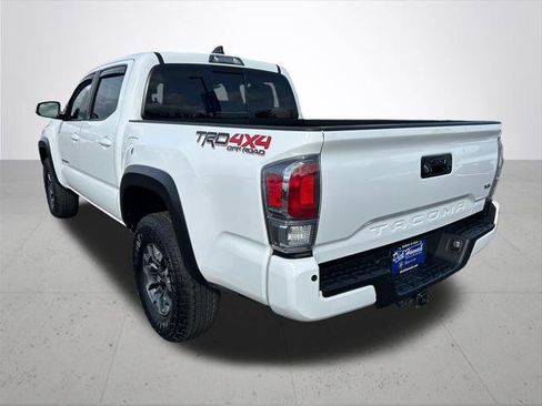 Certified 2023 Toyota Tacoma TRD Off-Road w/ Technology Package AWD/4WD image 10