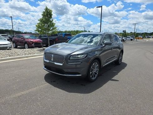 Used 2023 Lincoln Nautilus Reserve w/ Luxury Package AWD/4WD image 1
