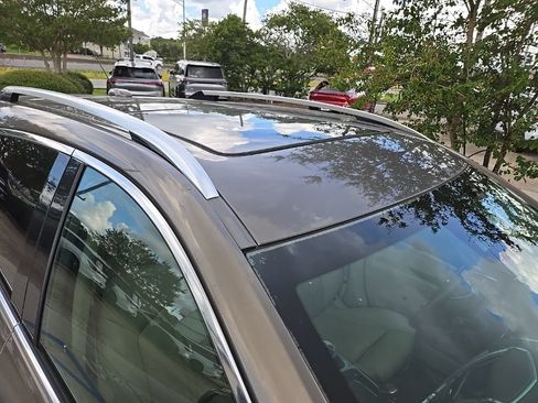 Used 2015 Cadillac SRX Premium FWD image 5