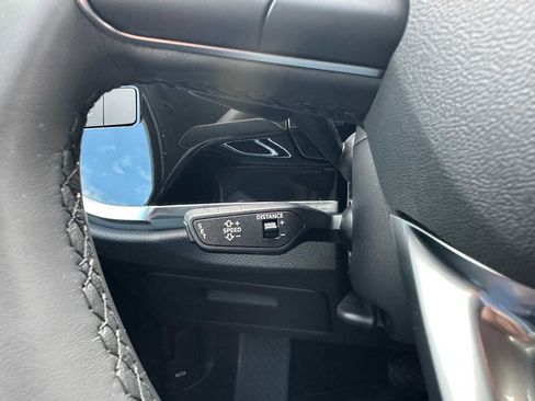 New 2025 Audi Q3 2.0T Premium image 36