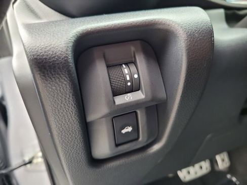 Used 2025 Toyota GR86 Premium w/ ALL Weather Mat Package (TMS) RWD image 19