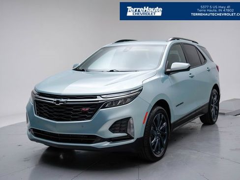Used 2022 Chevrolet Equinox RS w/ LPO, Floor Liner Package image 1
