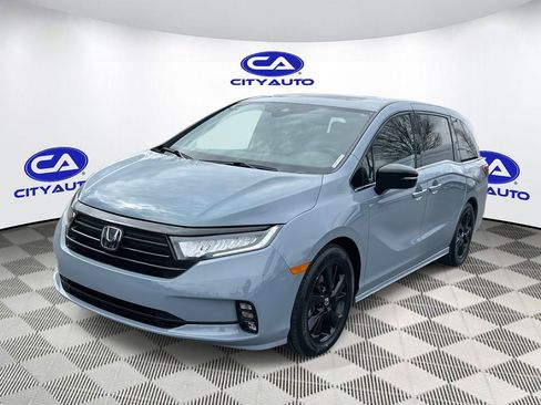 Used 2023 Honda Odyssey Sport image 9