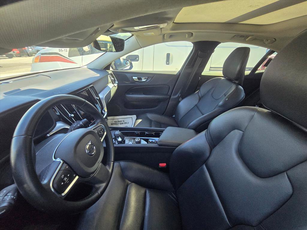 Used 2024 Volvo S60 B5 Core AWD/4WD image 4
