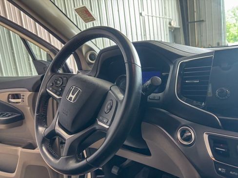 Used 2019 Honda Pilot EX-L image 25