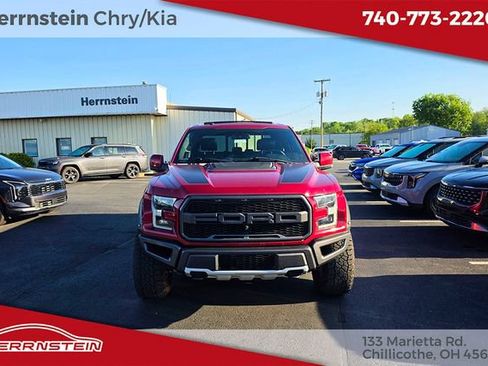 Used 2017 Ford F150 Raptor w/ Equipment Group 802A Luxury AWD/4WD image 2