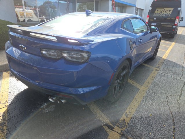 Certified 2019 Chevrolet Camaro SS RWD image 3