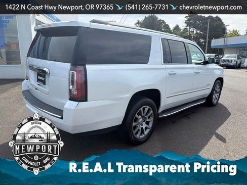 Used 2016 GMC Yukon XL Denali AWD/4WD image 5