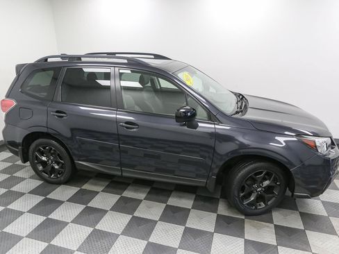 Used 2018 Subaru Forester 2.5i Premium w/ Protection Package #1 AWD/4WD image 5