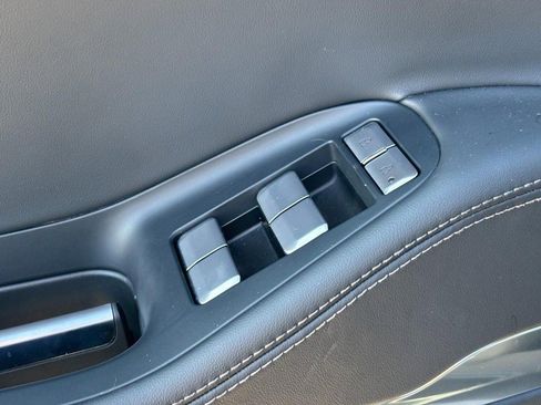 New 2025 Lincoln Navigator Reserve w/ Jet Appearance Package image 16