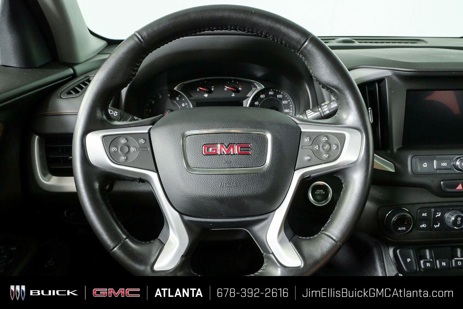 Used 2020 GMC Terrain SLE w/ Driver Convenience Package FWD image 9