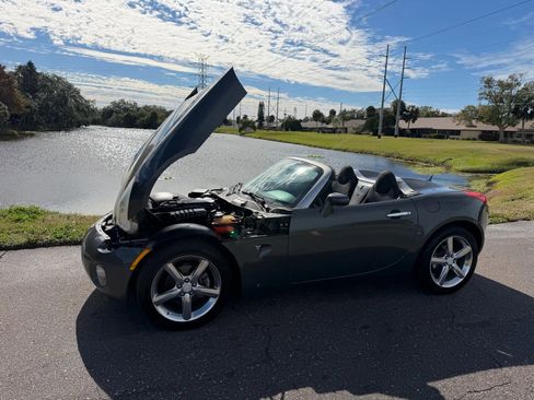 Used 2009 Pontiac Solstice Convertible w/ Preferred Package image 20