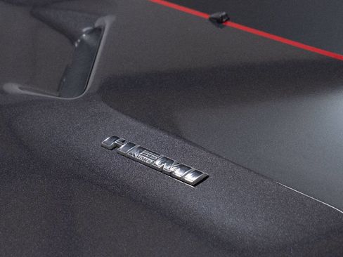 Used 2013 Dodge Challenger R/T image 16