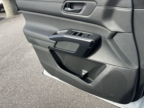 New 2026 Nissan Pathfinder SV AWD/4WD image 12