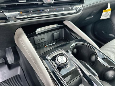 New 2026 Buick Envision Avenir image 27