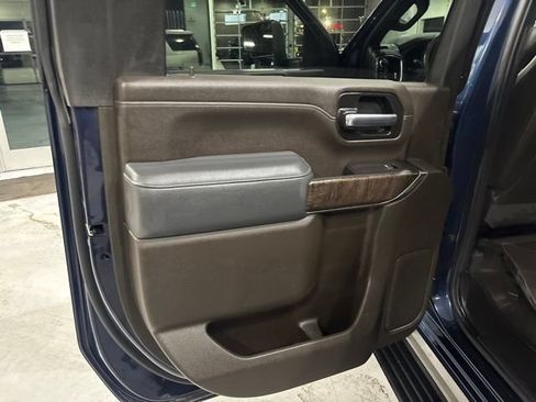 Used 2021 GMC Sierra 3500 Denali w/ Denali Ultimate Package AWD/4WD image 19