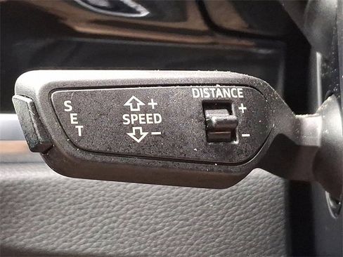 Used 2022 Audi Q3 2.0T Premium Plus w/ Premium Plus Package image 23