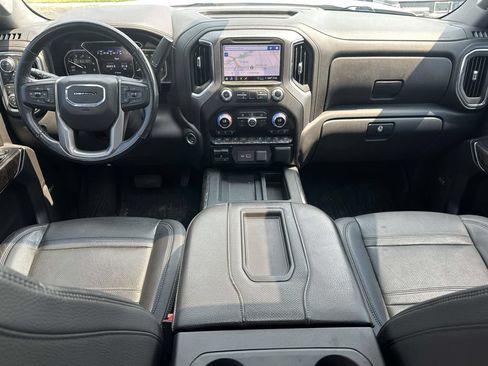 Used 2021 GMC Sierra 1500 Denali w/ Denali Ultimate Package AWD/4WD image 17