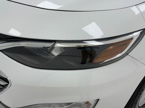 Used 2025 Chevrolet Malibu LT FWD image 6