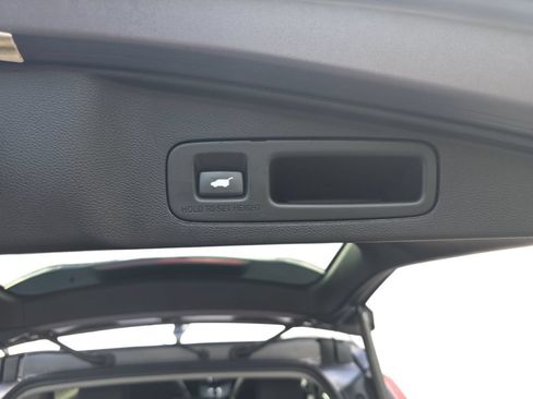 Used 2020 Honda CR-V EX-L image 33