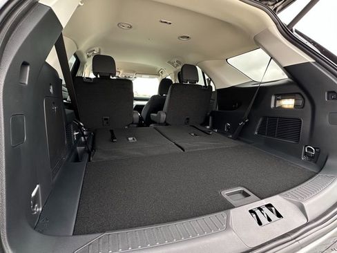 New 2026 Ford Explorer Active image 72