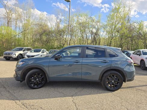Used 2025 Honda HR-V Sport image 10