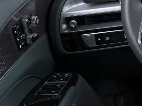 New 2025 Cadillac Lyriq Sport w/ Nappa Leather Package image 22