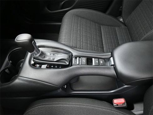 Certified 2026 Honda HR-V LX image 20