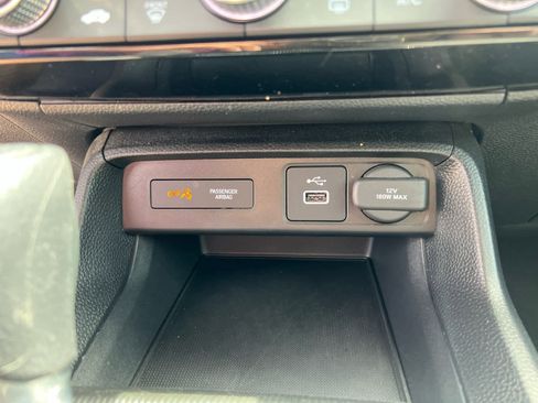 Used 2024 Honda Civic LX image 30