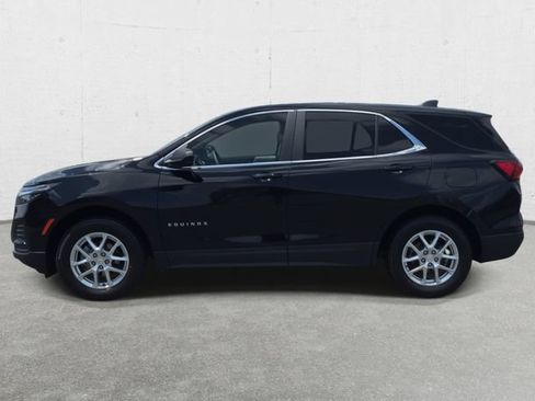Used 2024 Chevrolet Equinox LS w/ LS Convenience Package AWD/4WD image 8