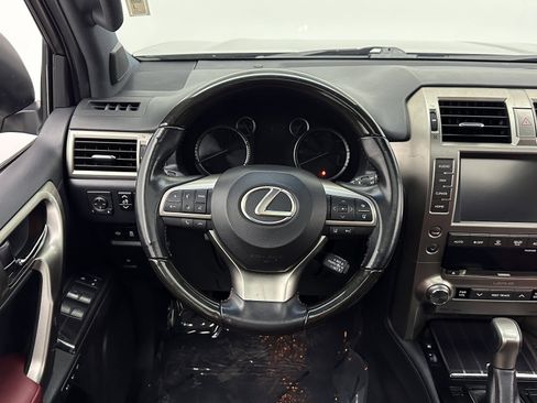 Used 2020 Lexus GX 460 Premium image 24