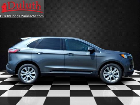 Used 2022 Ford Edge Titanium AWD/4WD image 6